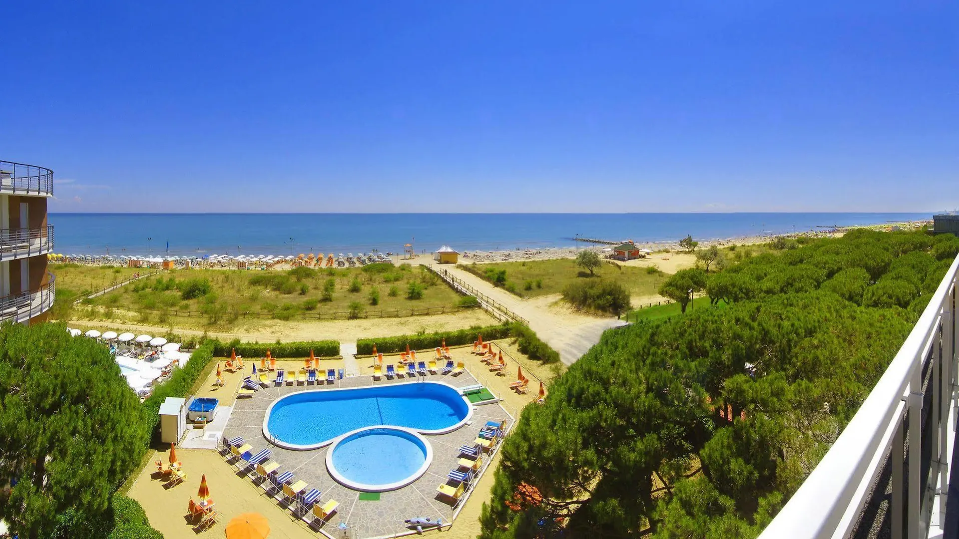 Hotel Bertha Fronte Mare リド・ディ・イエゾロ 3*,