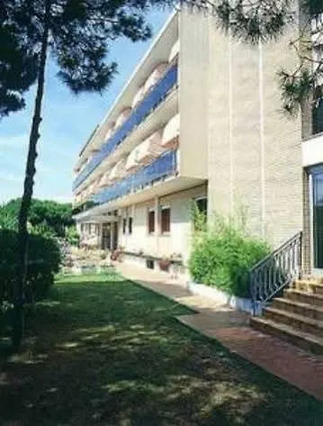 Hotel Bertha Fronte Mare リド・ディ・イエゾロ 3*,